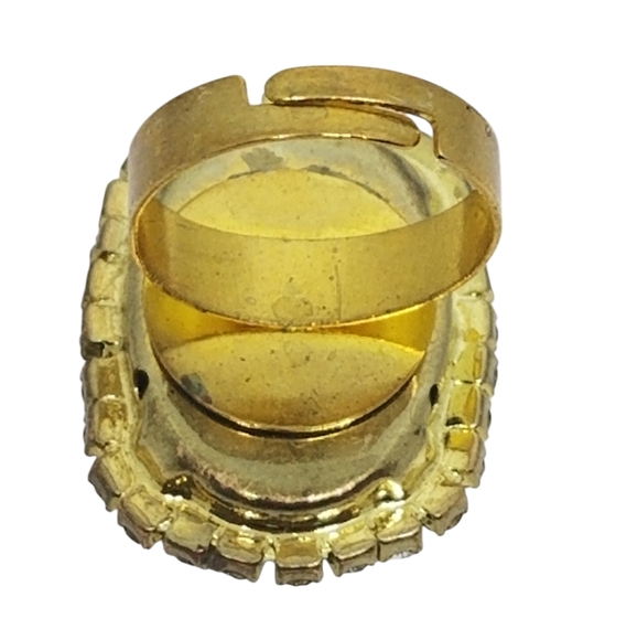 VINTAGE GOLDTONE EMERALD GREEN RHINESTONE & WHITE RHINESTONE ADJUSTABLE RING - Picture 5 of 5